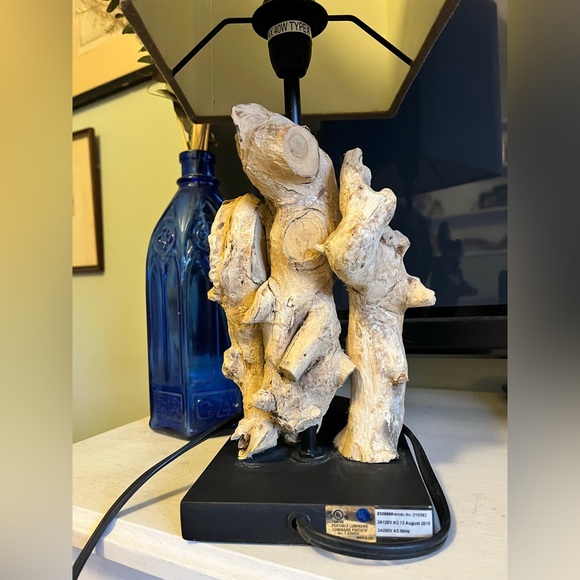 Driftwood table lamp - Picture 4 of 5